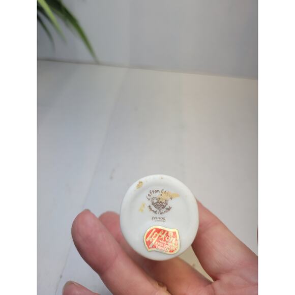 Vintage Lefton Angel January Figurine Birthday Girl Holding Flower 03225 - Picture 4 of 5